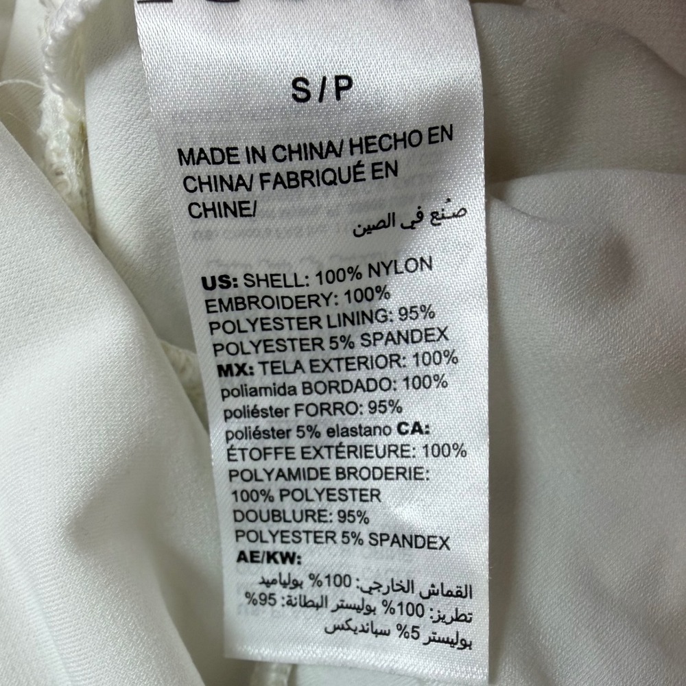 White House Black Market Mesh Top Womens S White NWOT Purple Floral Embroidered - Picture 11 of 11